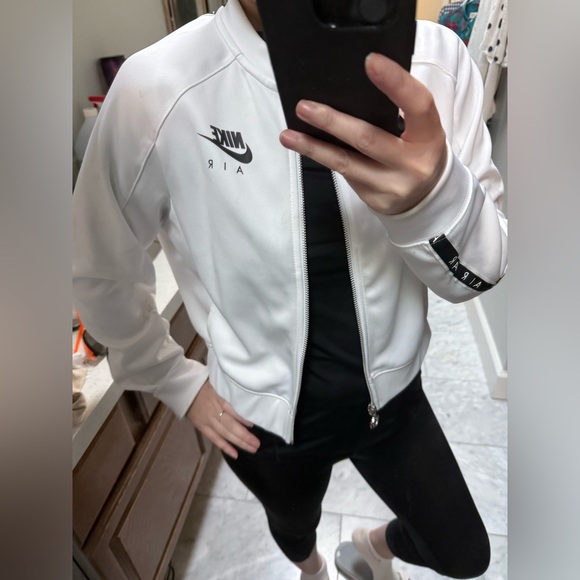 Nike Jackets & Blazers - Nike Air women White Jacket cropped bomber jacket style sz S
